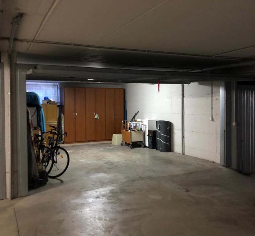 Appartement Luminoso Trilocale Con Piscina E Giardino Privato à Desenzano del Garda Extérieur photo