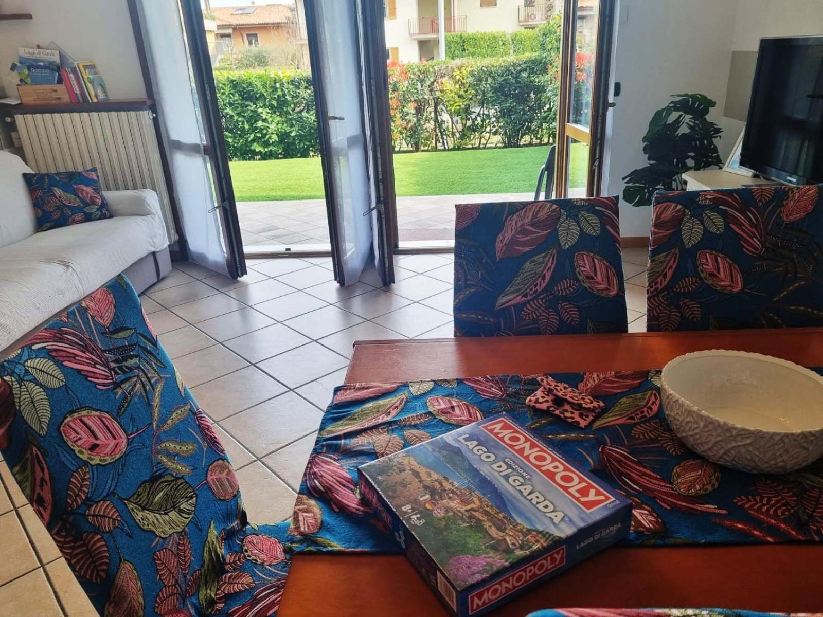 Appartement Luminoso Trilocale Con Piscina E Giardino Privato à Desenzano del Garda Extérieur photo